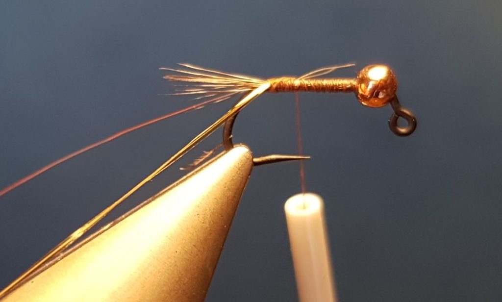 Perdigon madera bille tungstene fly tying mouche eclosion