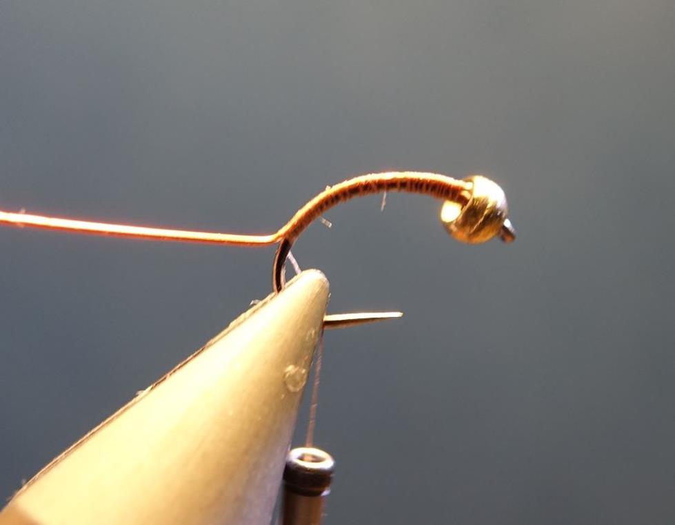 Nymphe bille dubbing lièvre hare fly tying mouche eclosion