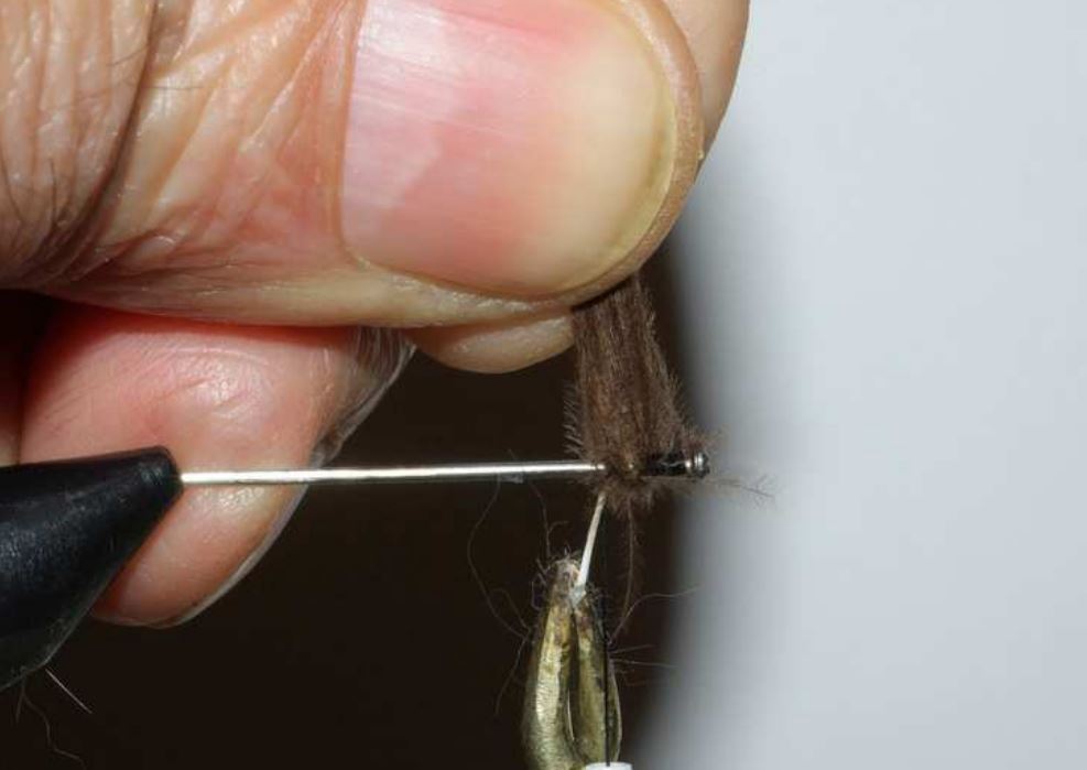 voilier crp détaché noué CDC dubbing lièvre fly mouche tying flytying eclosion