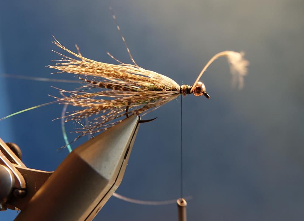 Streamer vairon flashabou rainbow mouche fly tying eclosion