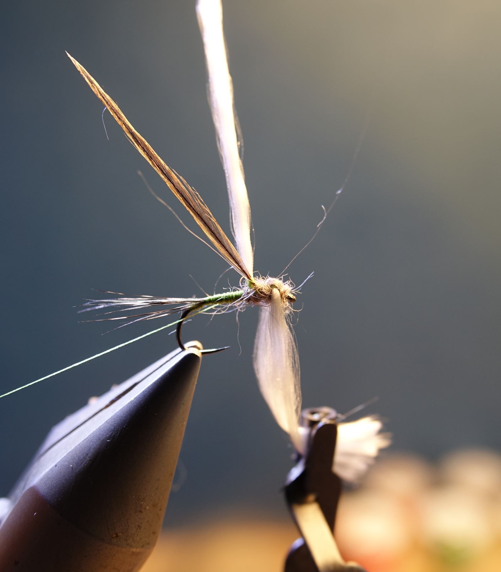 Spent parachute olive mouche fly tying eclosion