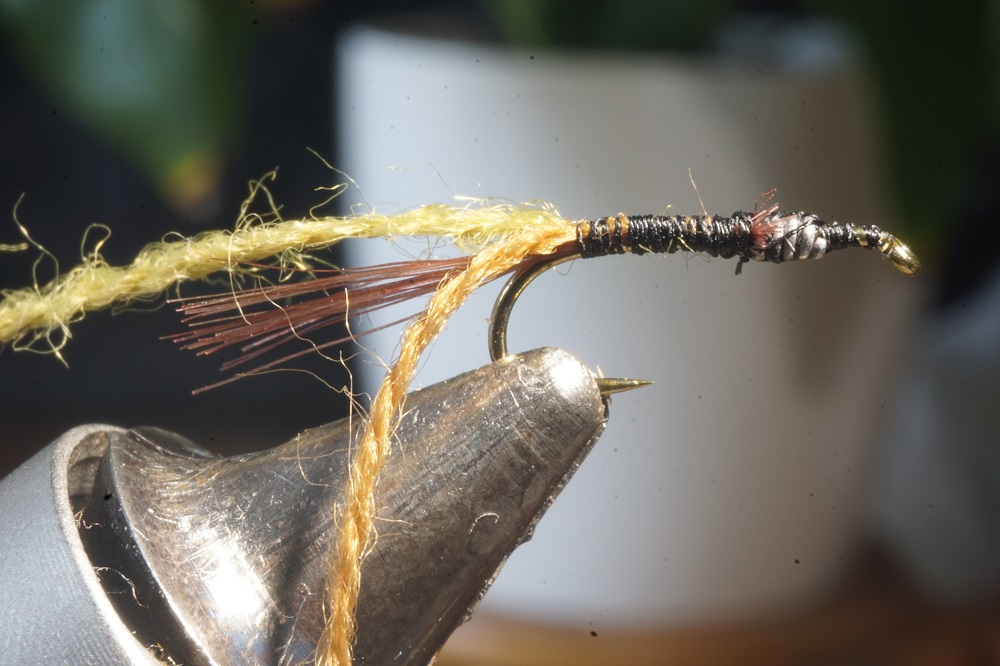 ANR flenette nymphe nymph fly tying flying eclosion