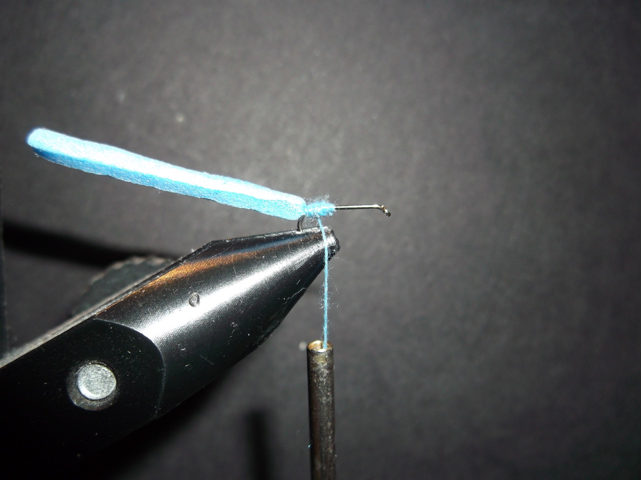 Fourmi bleue blue ant fly tying flytying mouche éclosion