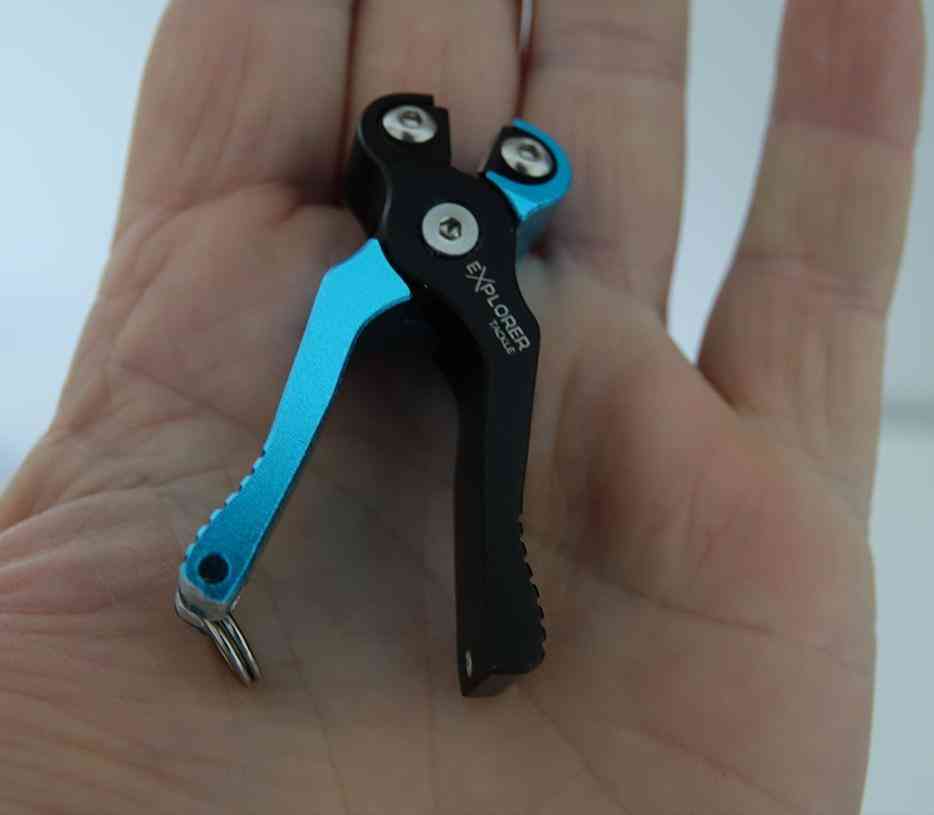 Coupe fil 4 (Copy)