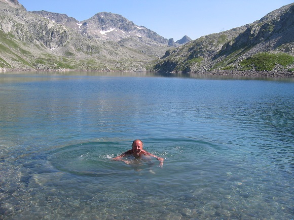 Massif_Belledonne_Lac_Cottepens_Red