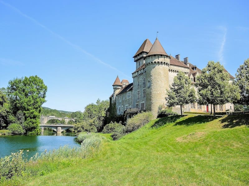 2560px-Château_de_Cléron._Doubs