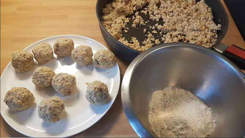 Boulettes 1 (Copy)