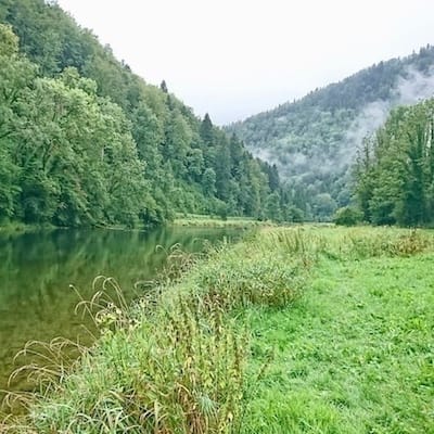 Le Moulin du Plain<br>Doubs<br><br>Bernard SIVAZLIAN<br><br>2016 durée 3:55